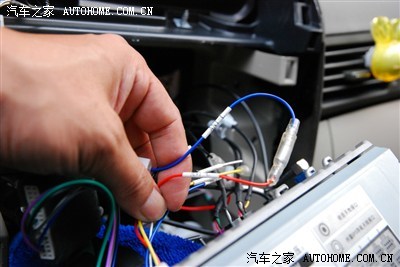终极教程 玩转卡仕达导航倒车后视与行车记录仪，音视频线改装全攻略（附避免